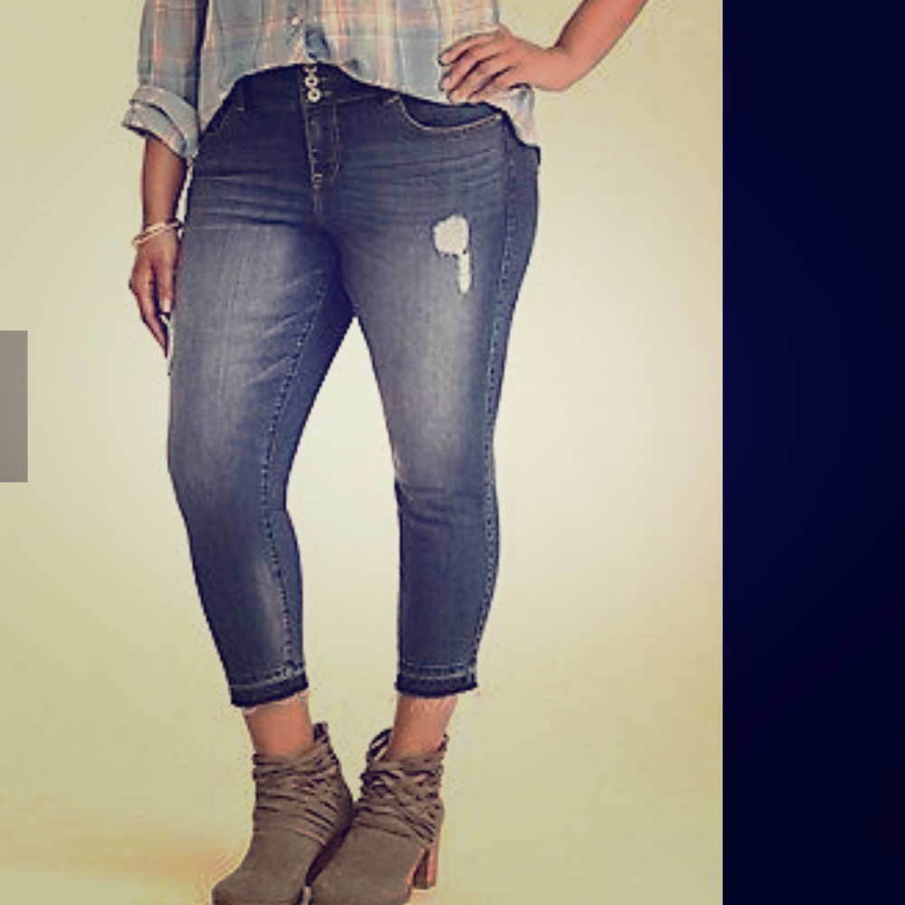 Torrid Jeggings - distressed cropped